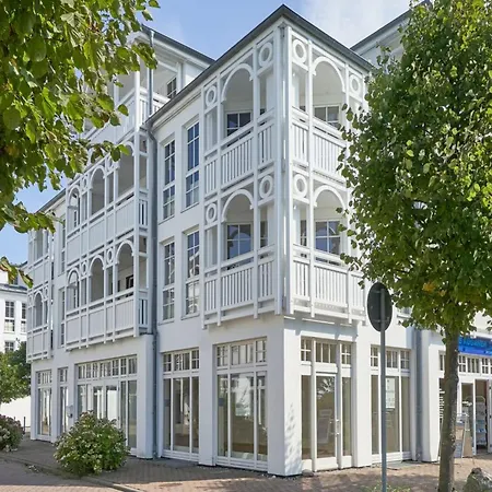 Moderne Im Seepark Mit Balkon Lejlighed
